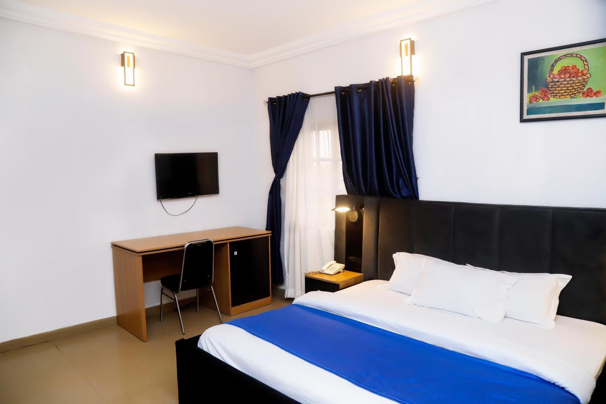 אבוג'ה Western Dreams Hotel מראה חיצוני תמונה