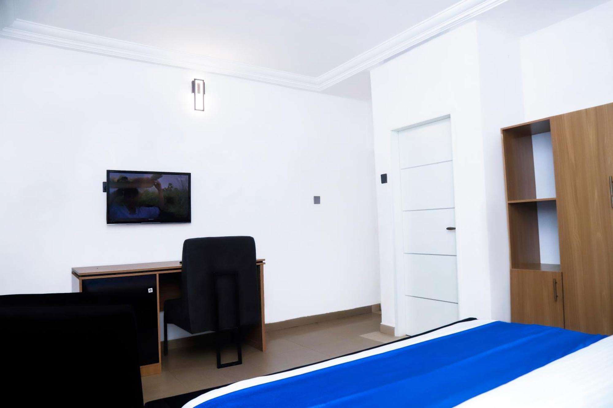 אבוג'ה Western Dreams Hotel מראה חיצוני תמונה