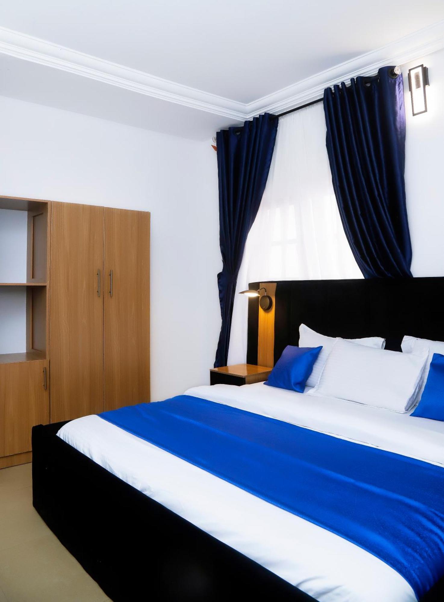 אבוג'ה Western Dreams Hotel מראה חיצוני תמונה