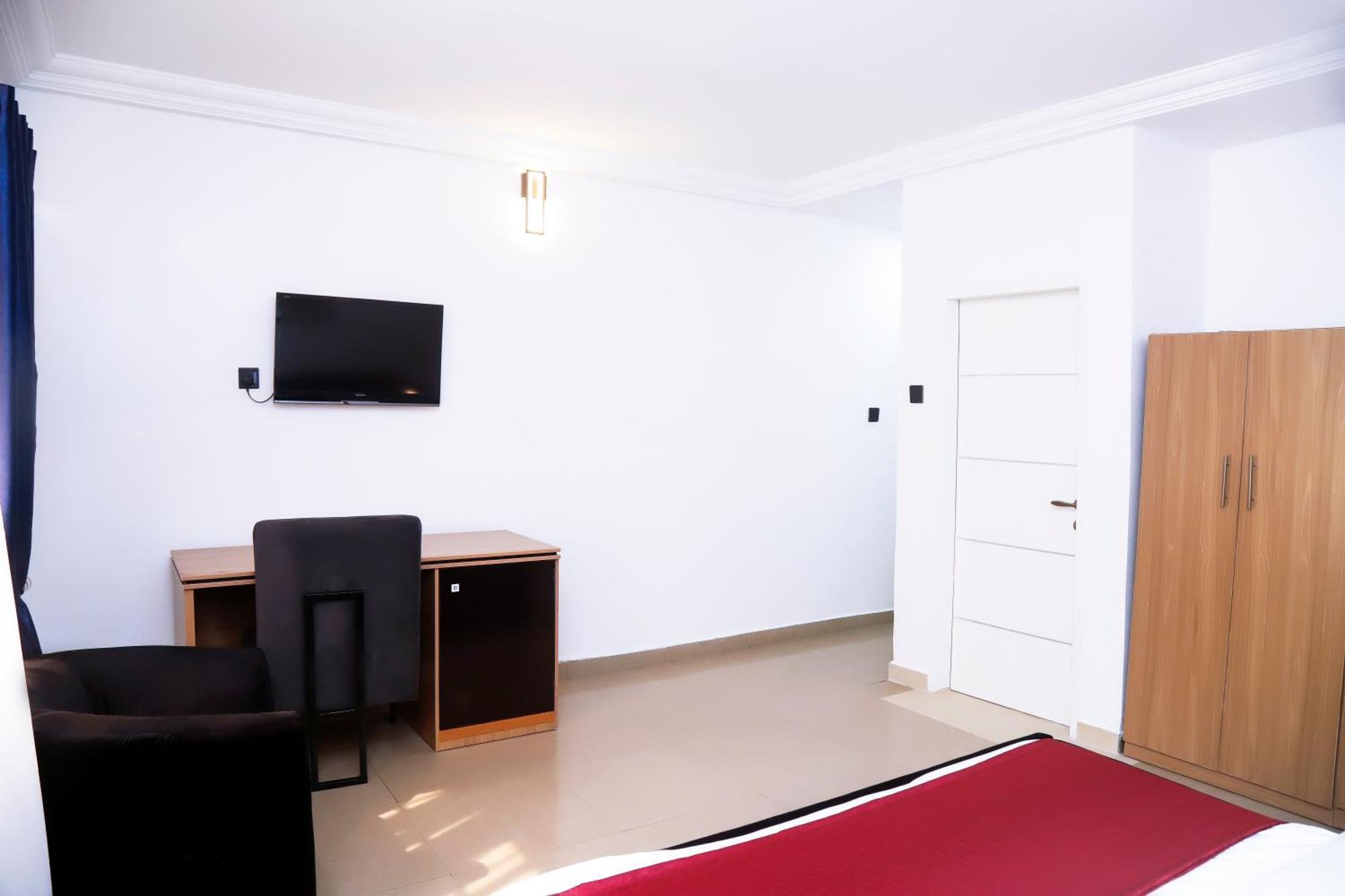 אבוג'ה Western Dreams Hotel מראה חיצוני תמונה