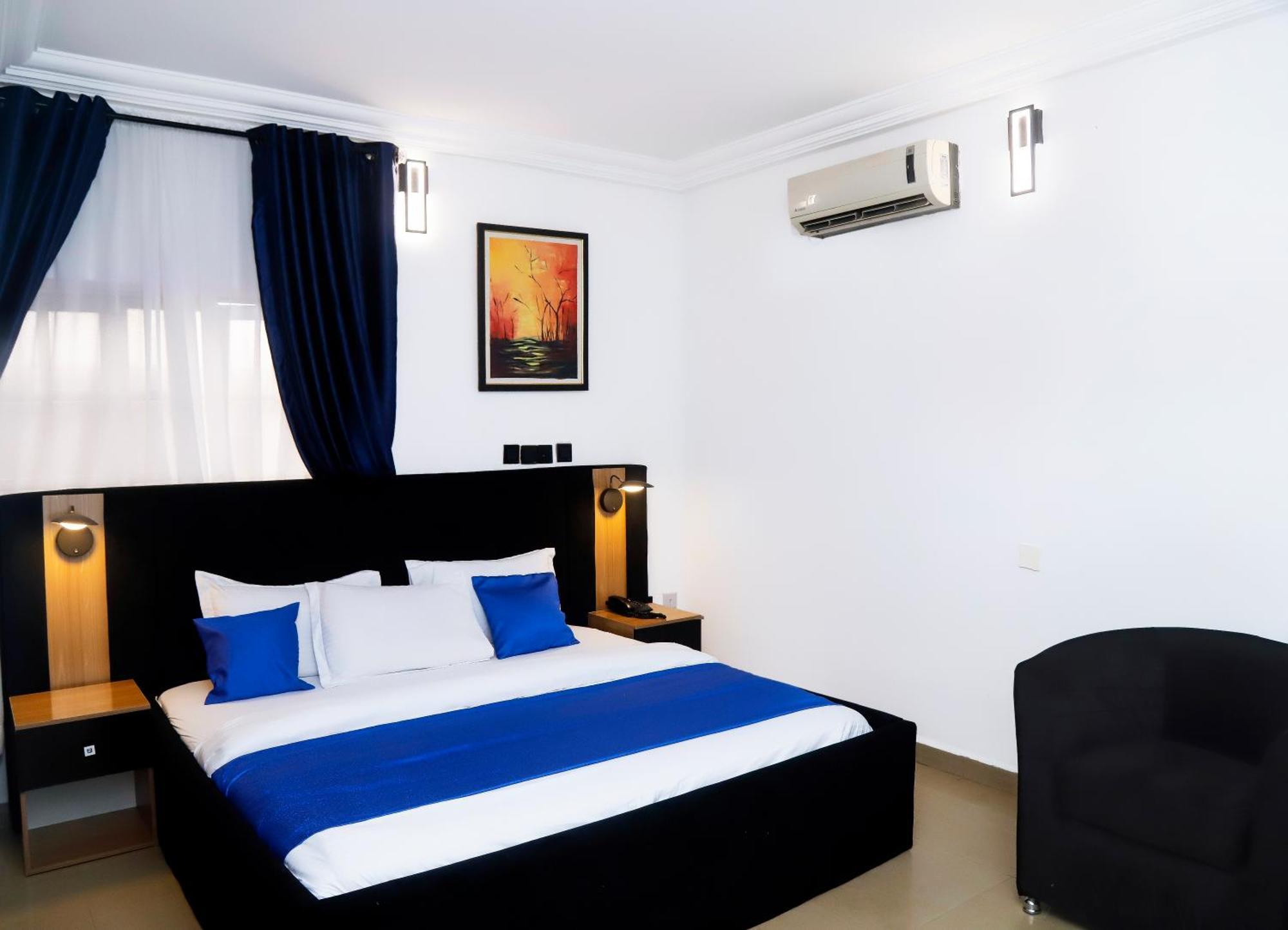 אבוג'ה Western Dreams Hotel מראה חיצוני תמונה