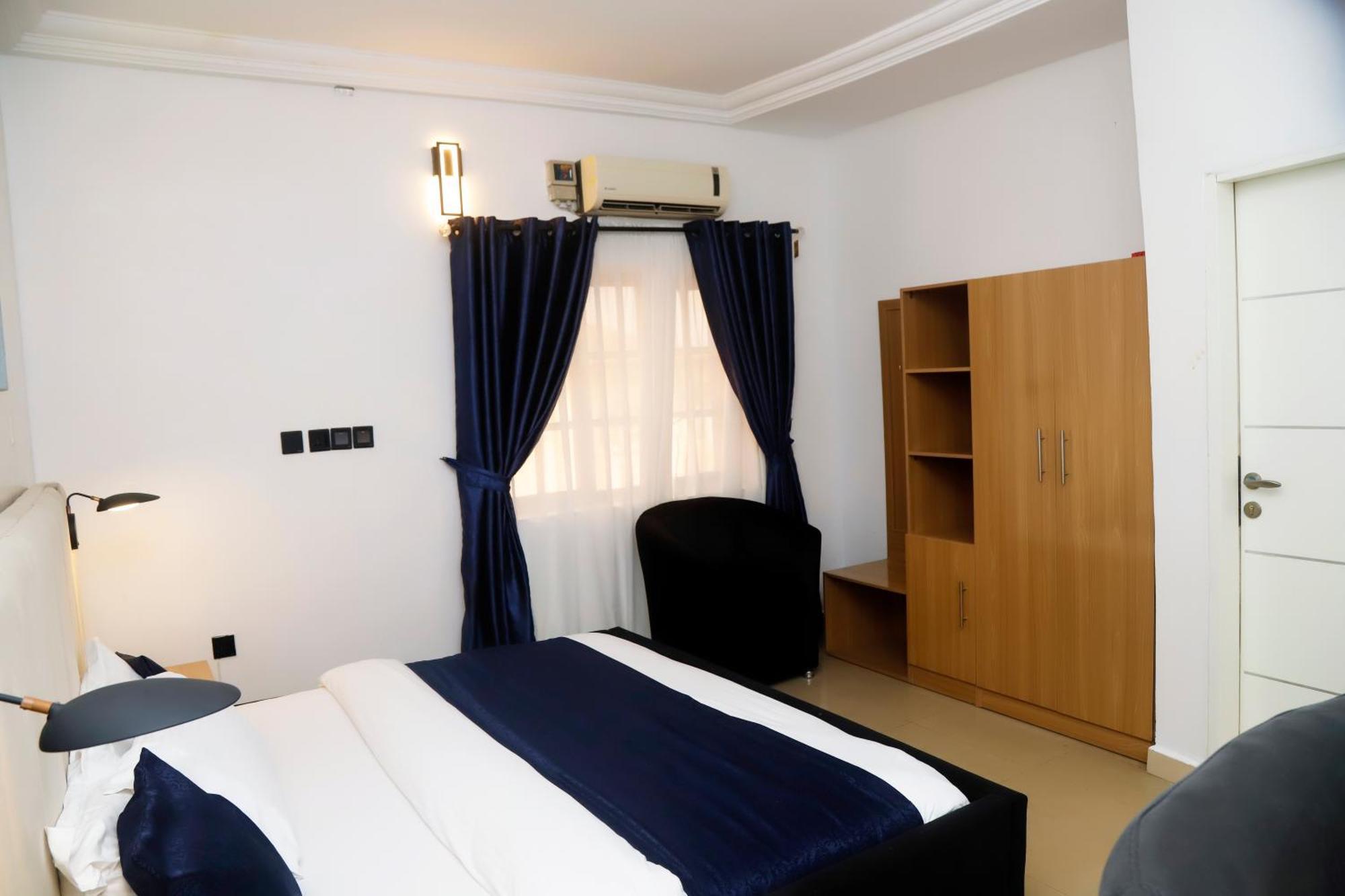 אבוג'ה Western Dreams Hotel מראה חיצוני תמונה