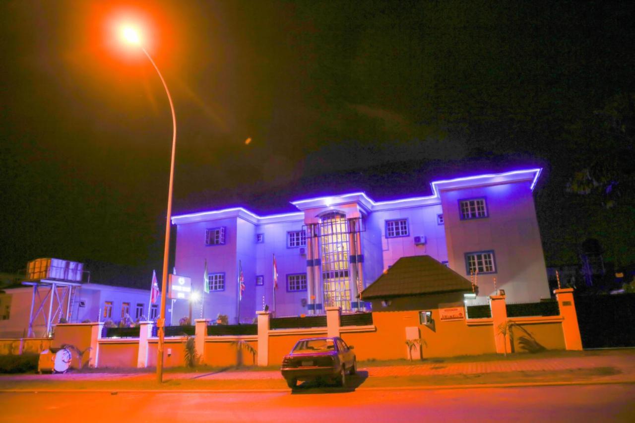 אבוג'ה Western Dreams Hotel מראה חיצוני תמונה
