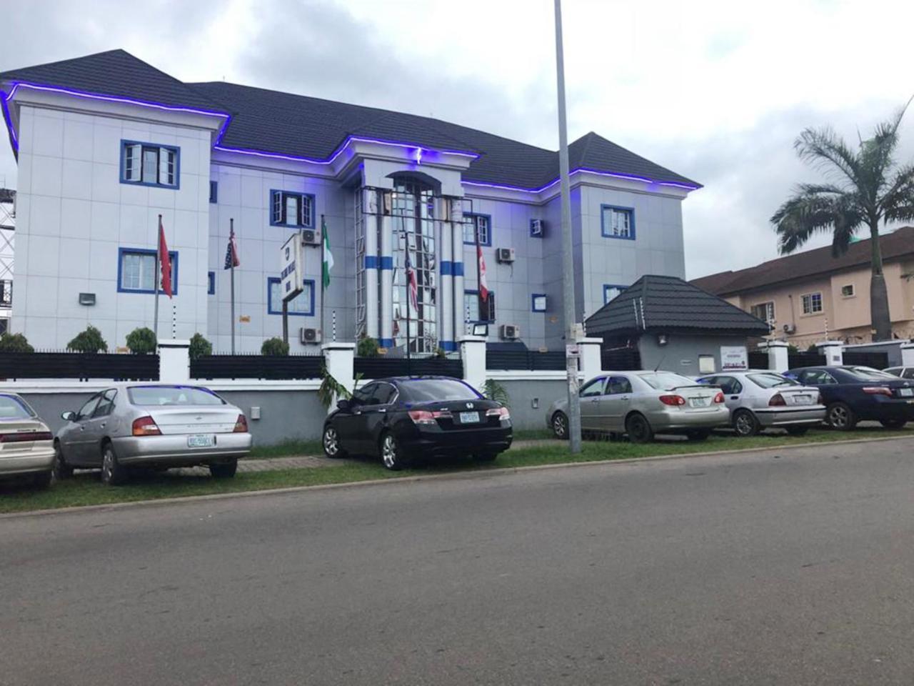 אבוג'ה Western Dreams Hotel מראה חיצוני תמונה